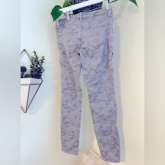 GAP CAMO CARGO PANTS SIZE 4 - Picture 3 of 13